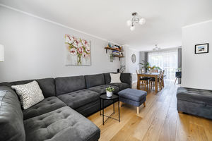 Lounge- click for photo gallery